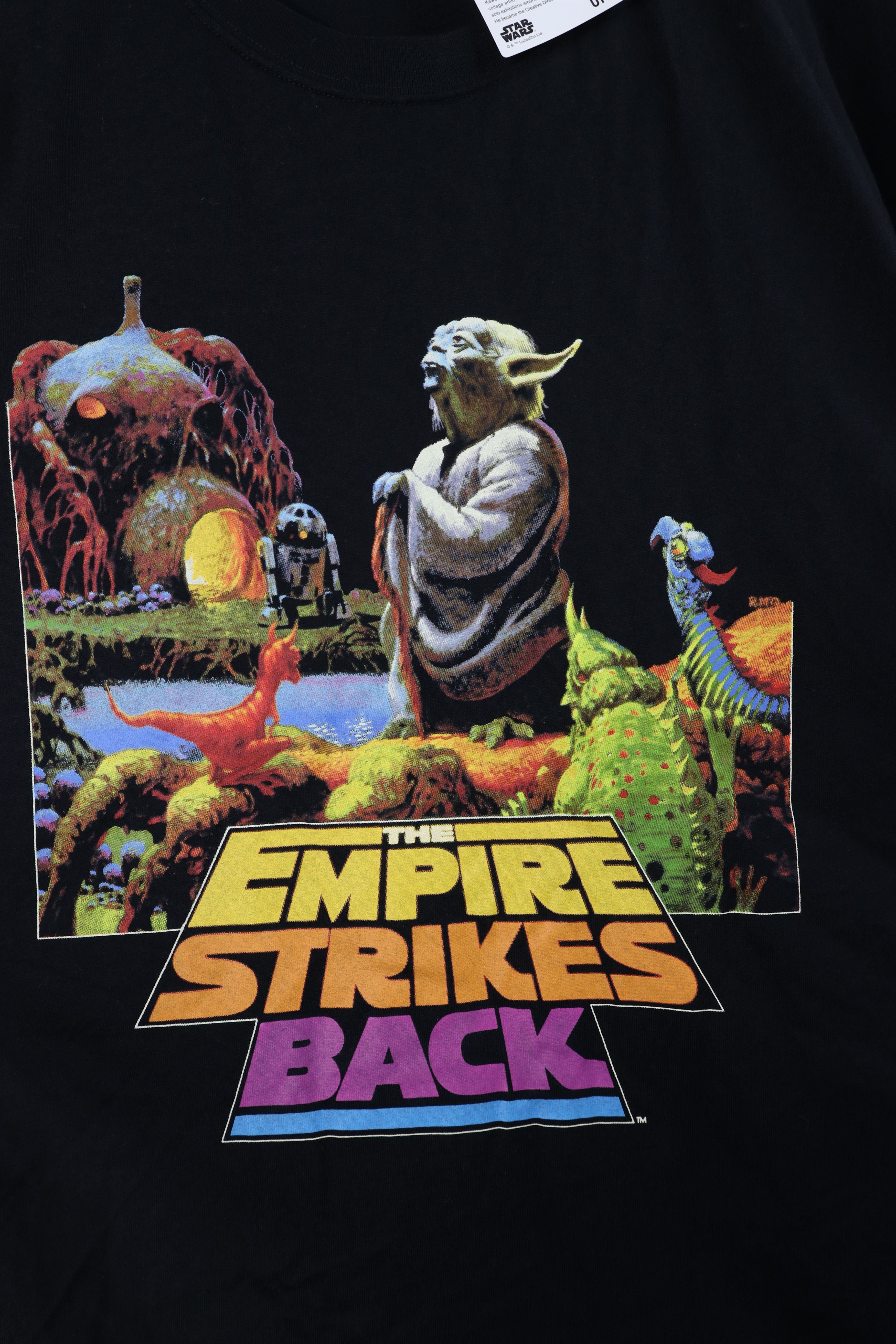 Uniqlo New Uniqlo x Star Wars The Empire Strikes Back T-Shirt Size US XL / EU 56 / 4 - 4 Thumbnail