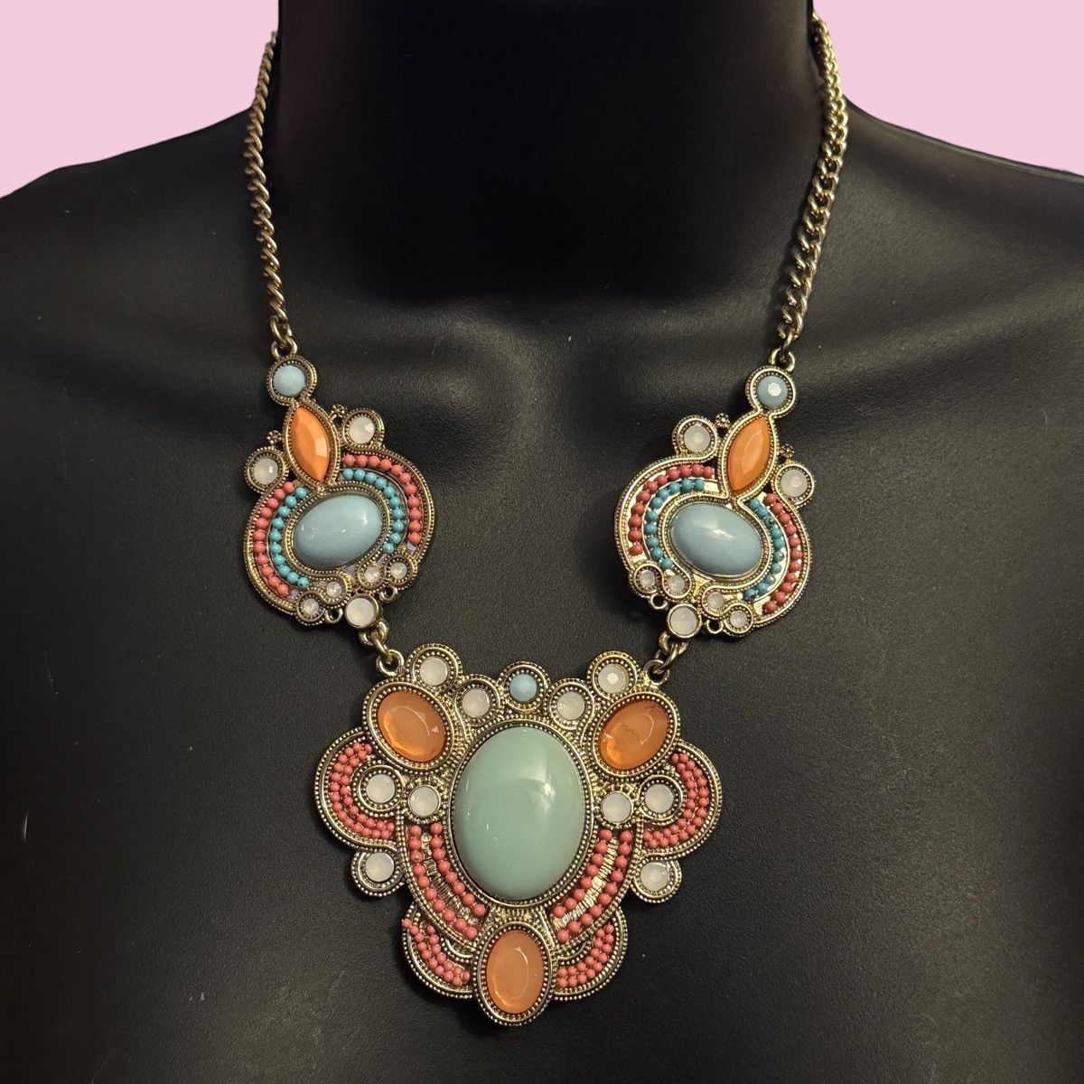 Other Charming Charlie coral and aqua cabochon statement necklace Size ONE SIZE - 1 Thumbnail
