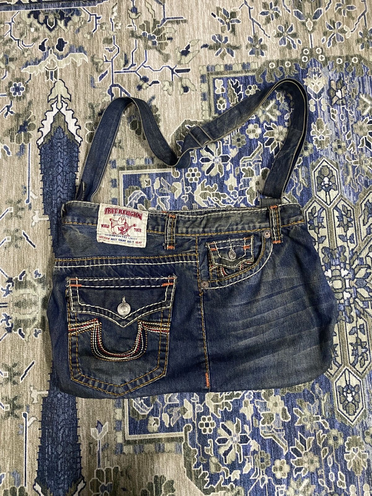 True Religion Custom True Religion Sling Bag Size ONE SIZE - 1 Thumbnail