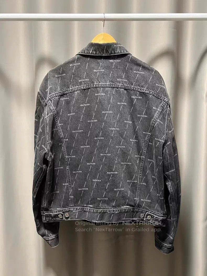 Balenciaga Balenciaga Letter Printed Oversized Denim Jacket Size US S / EU 44-46 / 1 - 2 Thumbnail