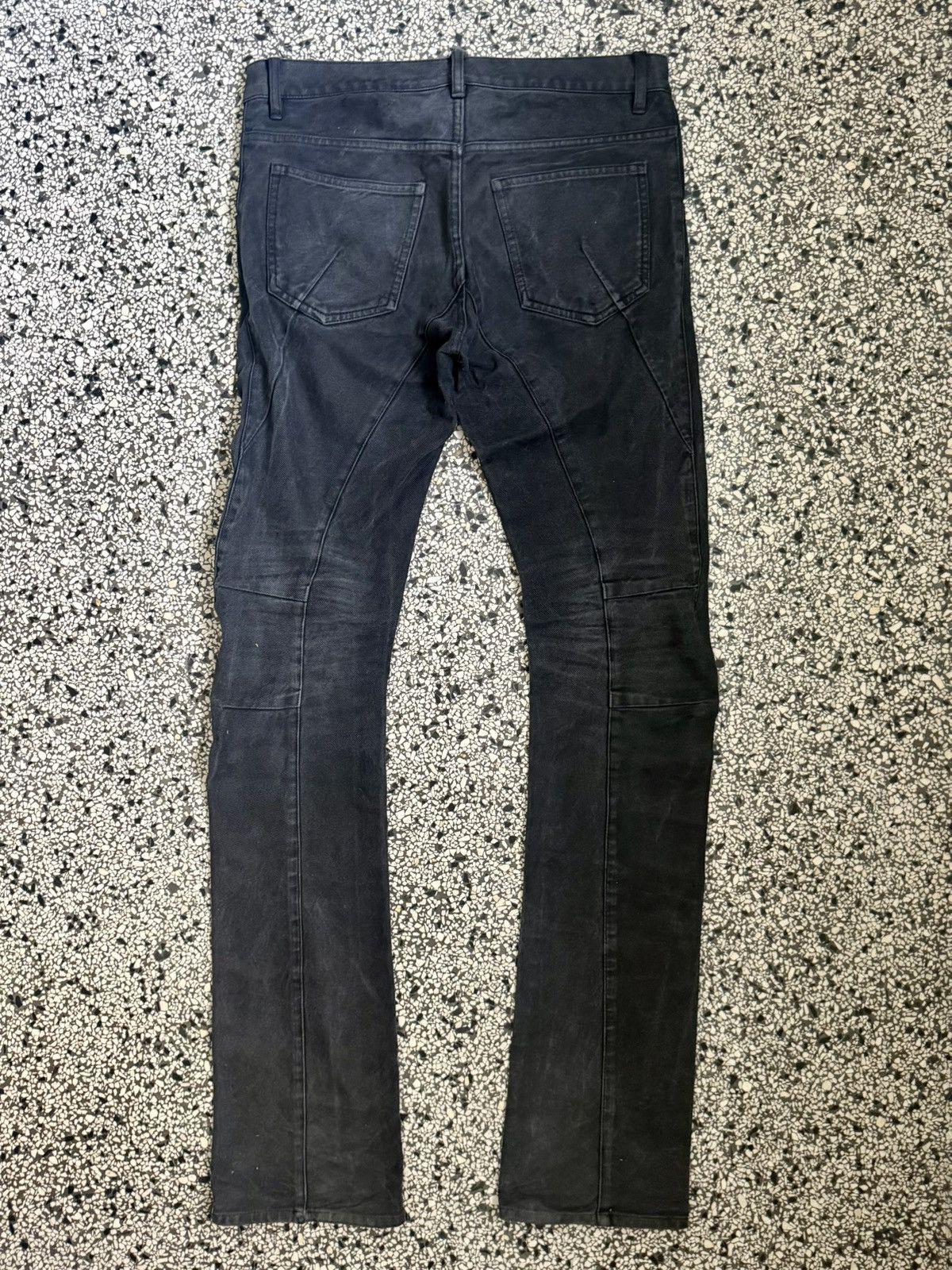 Attachment Jeans