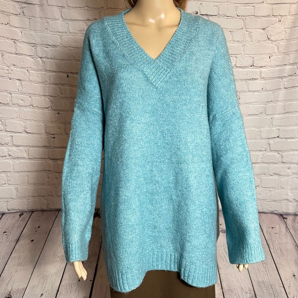 Pull & Bear New Pull & Bear Blue V-Neck Drop Shoulder Sweater Size L Size L / US 10 / IT 46 - 2 Thumbnail