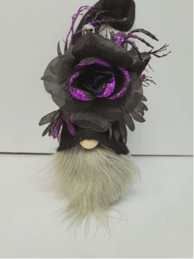 Handmade Spooky glam, dark Elegance, Halloween Gothic gnome Size ONE SIZE - 4 Thumbnail