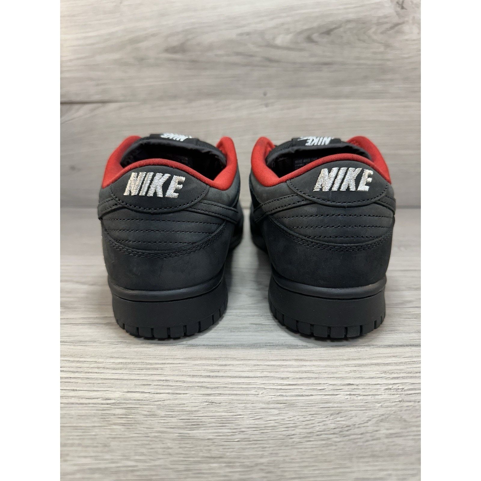 Nike Supreme x Nike Dunk SB Low Black - Size 9 Size US 9 / EU 42 - 5 Thumbnail