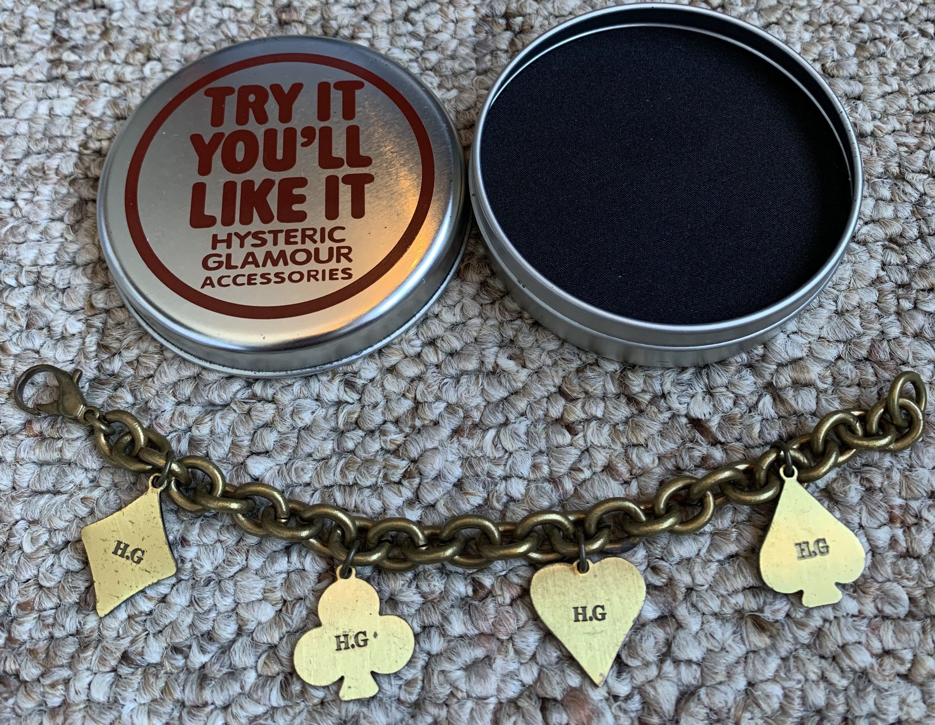 Hysteric Glamour Hysteric Glamour Playing Card Charms Bracelet + Case Size ONE SIZE - 4 Thumbnail