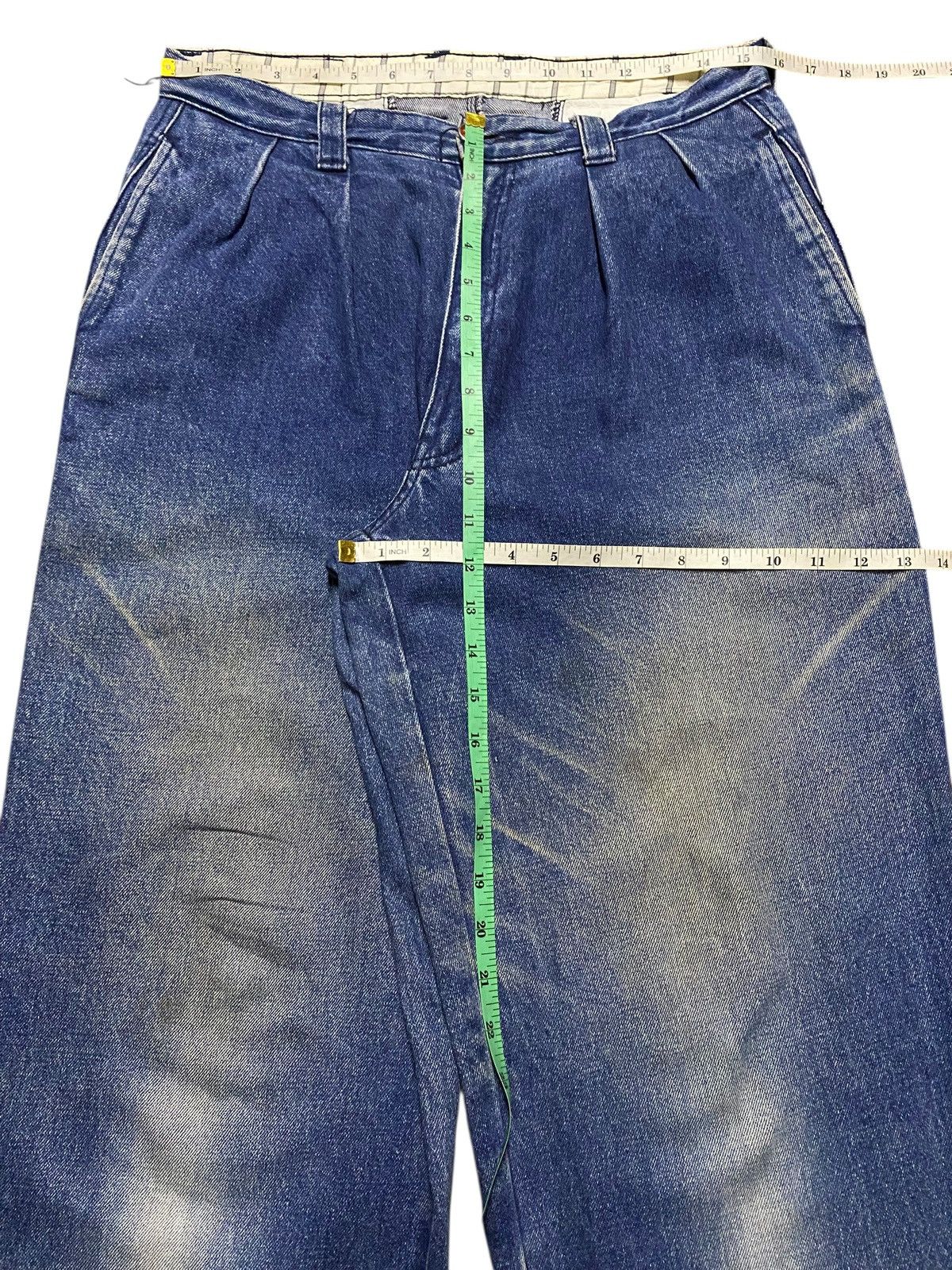 Japanese Brand Vintage Y2K New Caution Brand Blue Wash Baggy Jeans Size US 31 - 10 Thumbnail