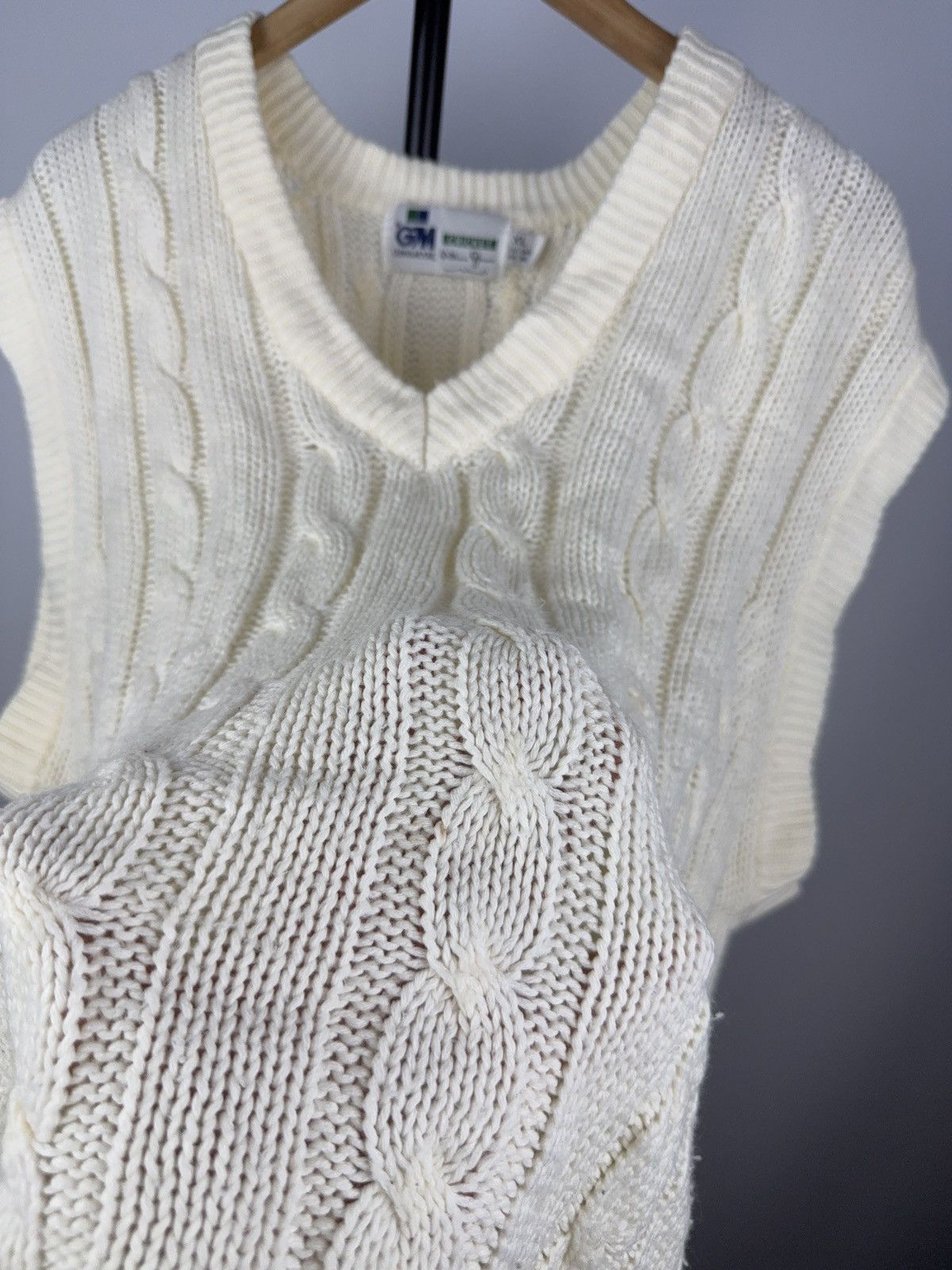 Designer × Vintage GM Cricket Cable Knit Sweater Vest Cream XL Size US XL / EU 56 / 4 - 4 Thumbnail