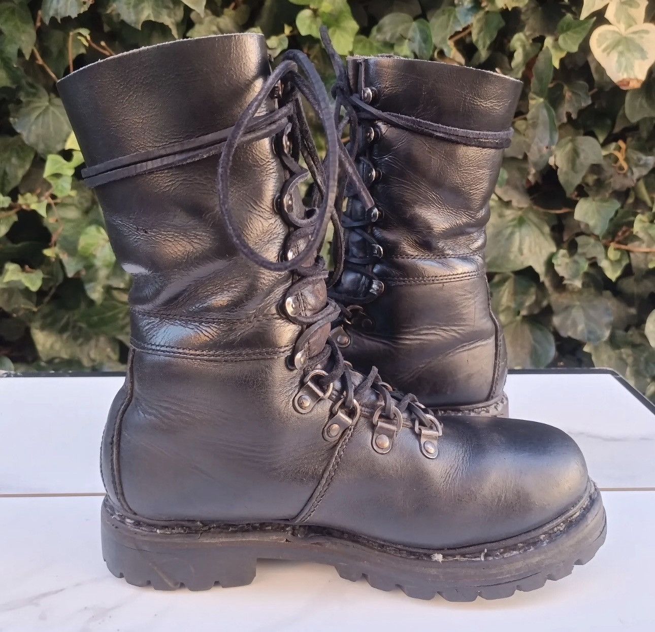 Vintage Vintage Military Boots Size US 7 / EU 40 - 8 Thumbnail