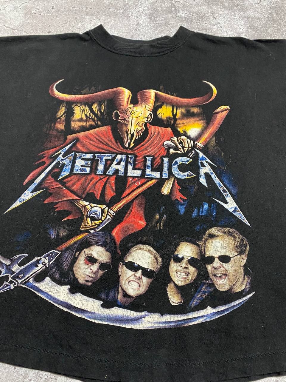 Band Tees 90s Metalicca Vintage Rock Band Croped T Shirt Size US M / EU 48-50 / 2 - 5 Thumbnail