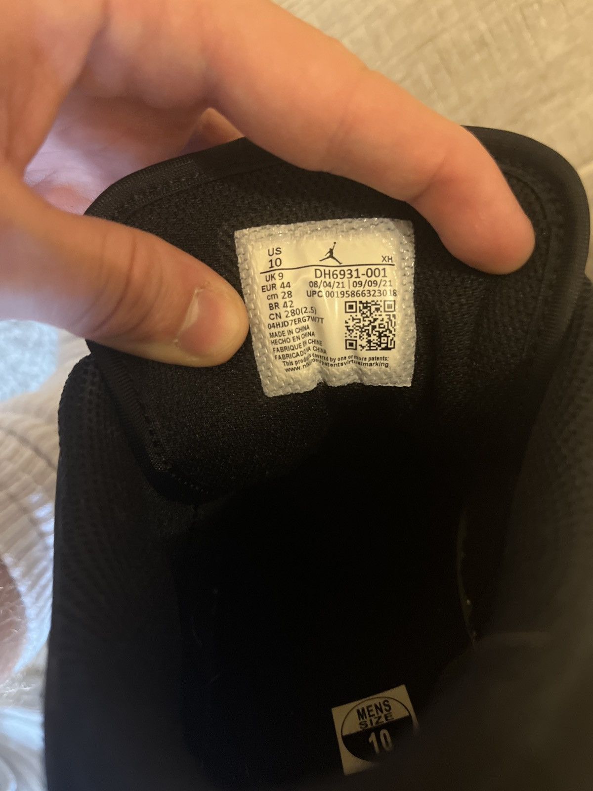 Jordan Brand Jordan 1 Low SE black and white Size US 10 / EU 43 - 6 Thumbnail