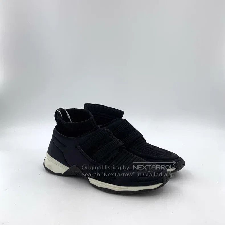 Chanel Chanel Black Lace-up Casual Flat Sneakers Size US 8.5 / IT 38.5 - 2 Thumbnail
