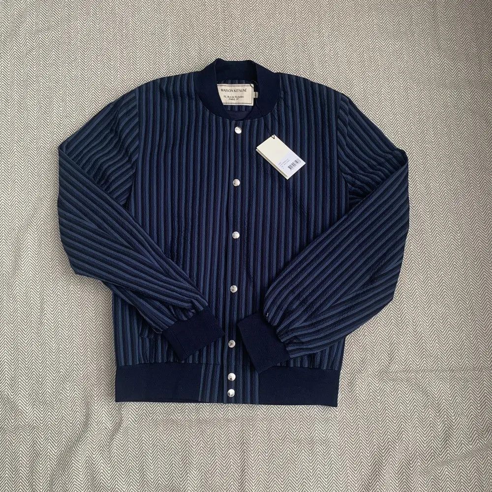 Maison Kitsune Maison Kitsuné Stripes Seersucker Teddy Jacket Navy Stripes Size US L / EU 52-54 / 3 - 4 Thumbnail