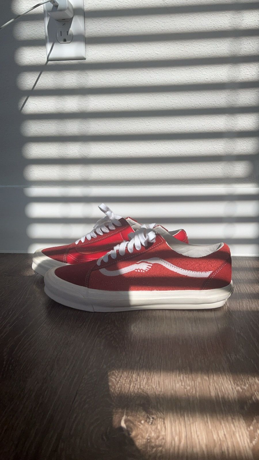 Notre Notre Og Old Skool Lx Red Size US 9 / EU 42 - 2 Thumbnail