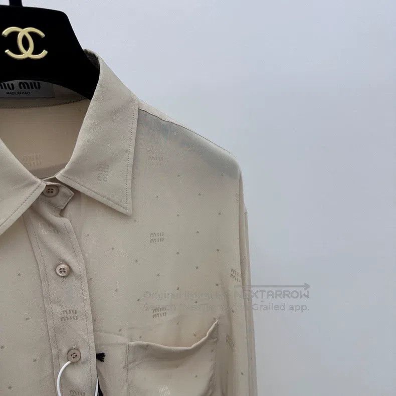Miu Miu Miu Miu 38 Crepe long sleeve shirt Size M / US 6-8 / IT 42-44 - 3 Thumbnail
