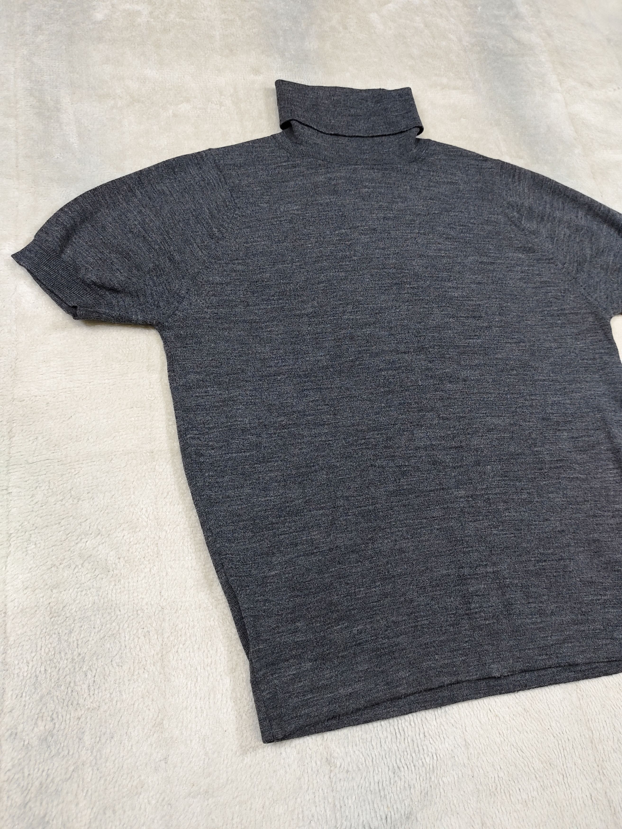 John Smedley 🇬🇧 John Smedley 🇬🇧 Merino Wool Funnel Neck Knit Size M / US 6-8 / IT 42-44 - 6 Thumbnail