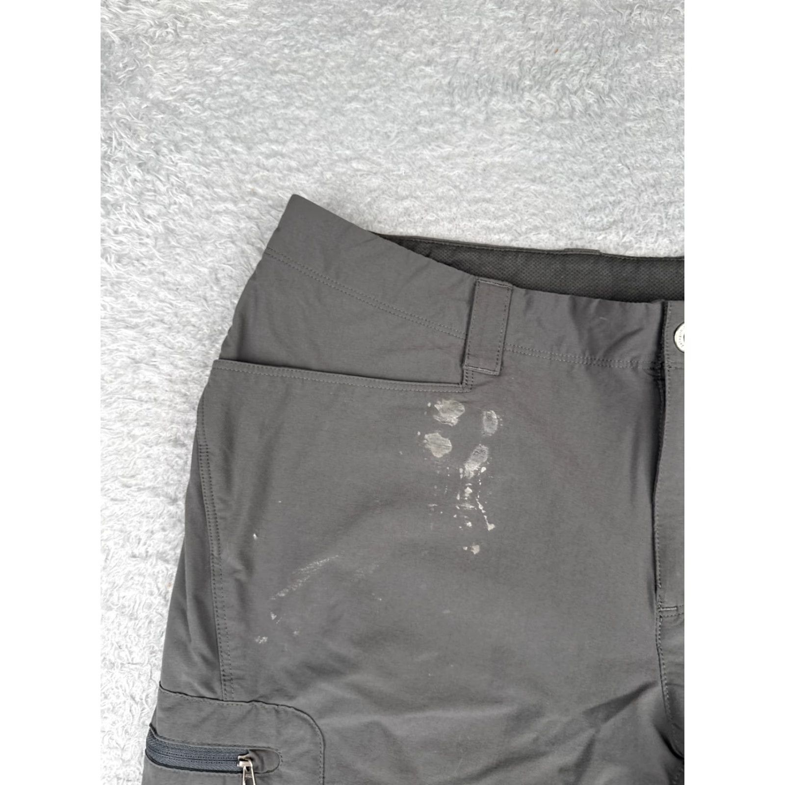 Patagonia Patagonia Shorts Womens 12 Gray Rock Guide Shorts Nylon Blend Cargo Hike 34x9 Size 34" / US 12 / IT 48 - 4 Thumbnail