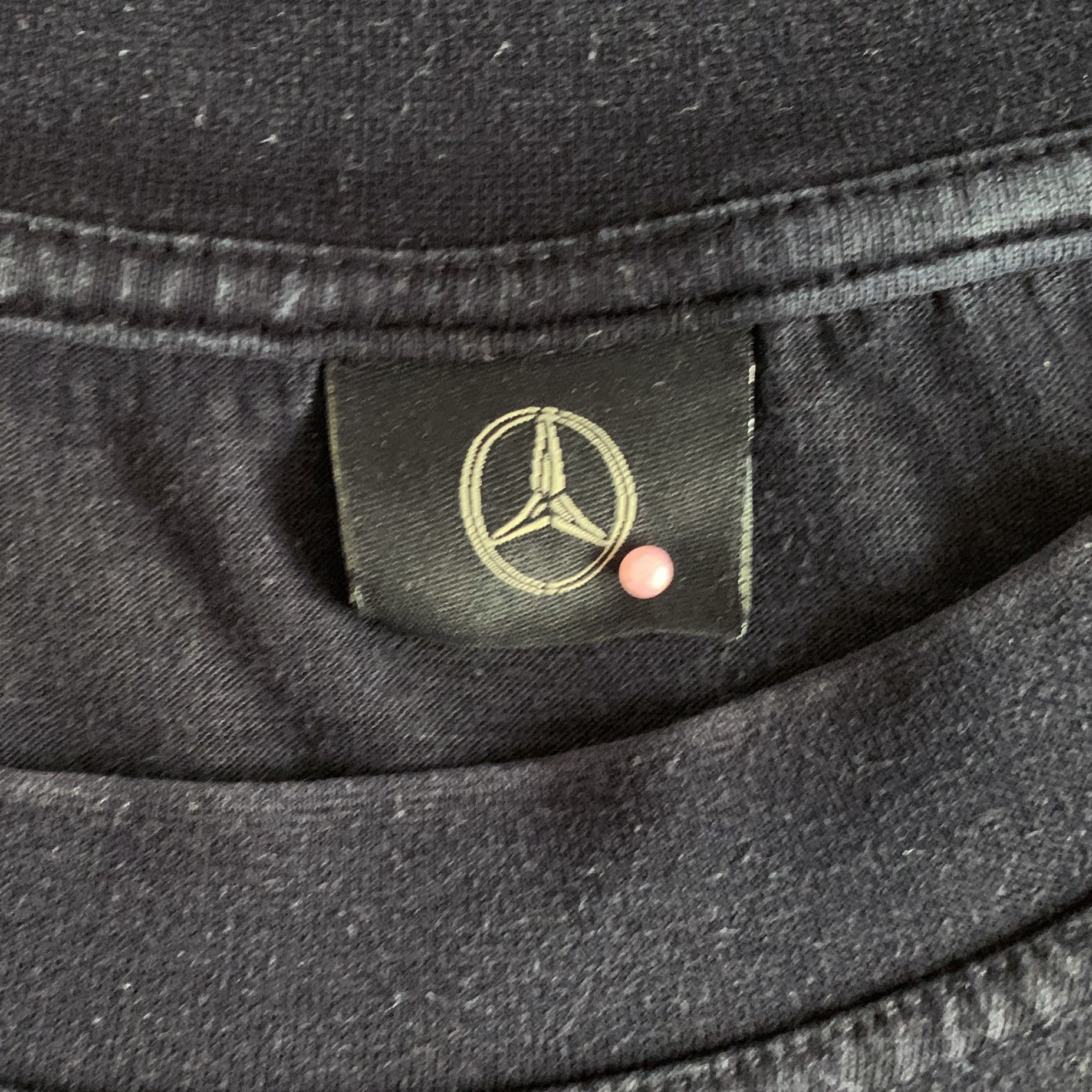 Mercedes-Benz Vintage 90s MERCEDES BENZ MIT 220 T shirt Tee Faded Official Size US XL / EU 56 / 4 - 5 Thumbnail