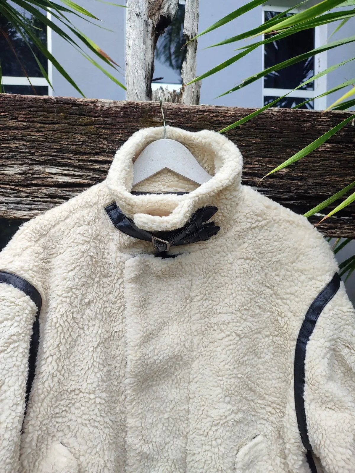 Japanese Brand GRL Faux Shearling Bondage-Style Jacket Size US M / EU 48-50 / 2 - 2 Thumbnail