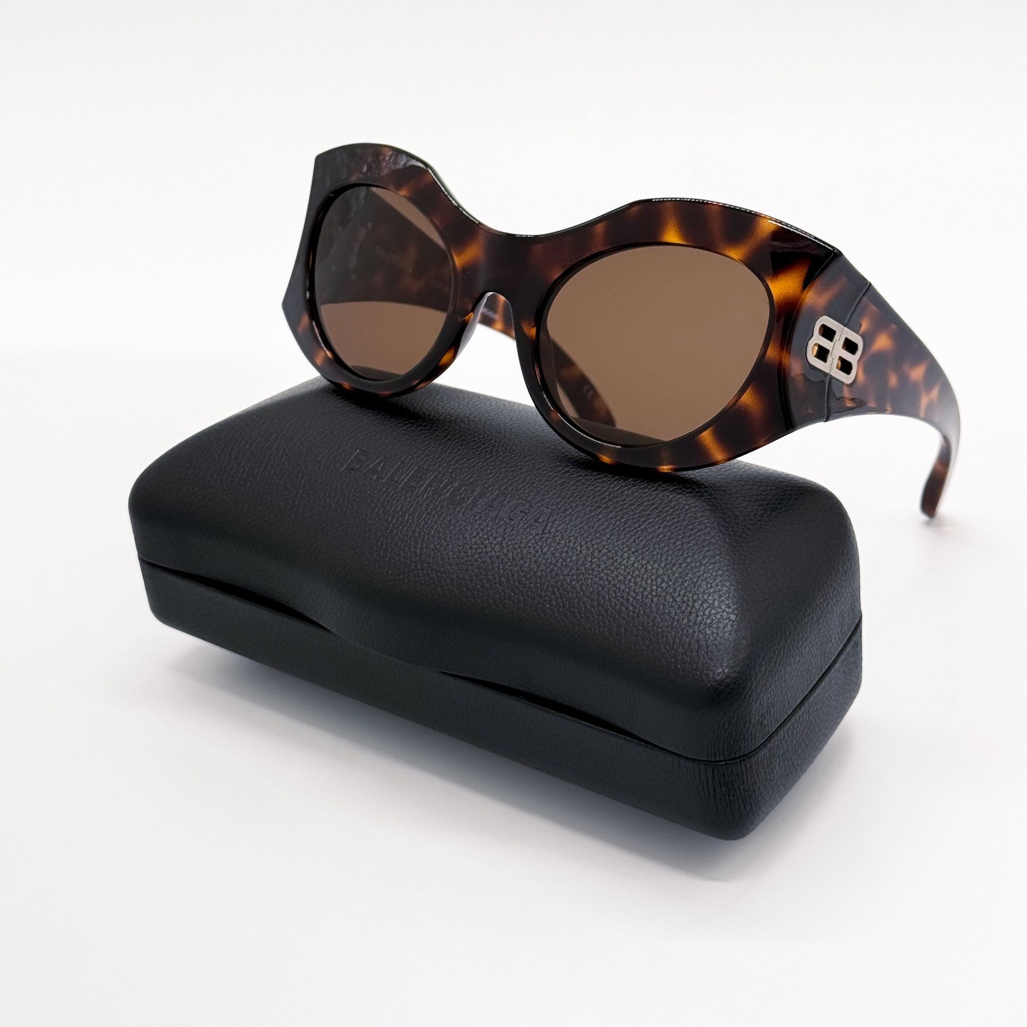 Balenciaga NEW BALENCIAGA BB0256S 002 SUNGLASSES BROWN BUTTERFLY WOMEN Size ONE SIZE - 1 Thumbnail