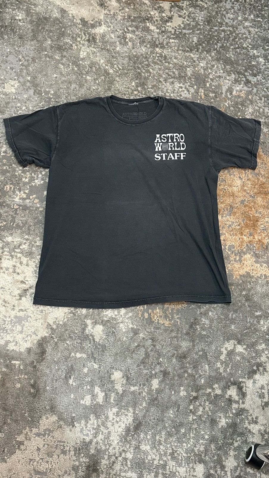 Travis Scott Astroworld Staff tee XL Size US XL / EU 56 / 4 - 2 Thumbnail