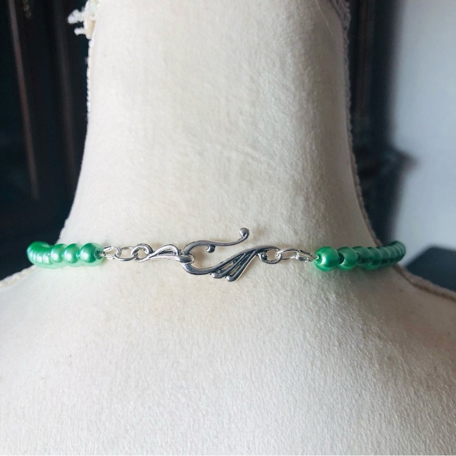 Handmade Handcrafted repurpose green glass pendant Pearl necklace Size ONE SIZE - 7 Thumbnail