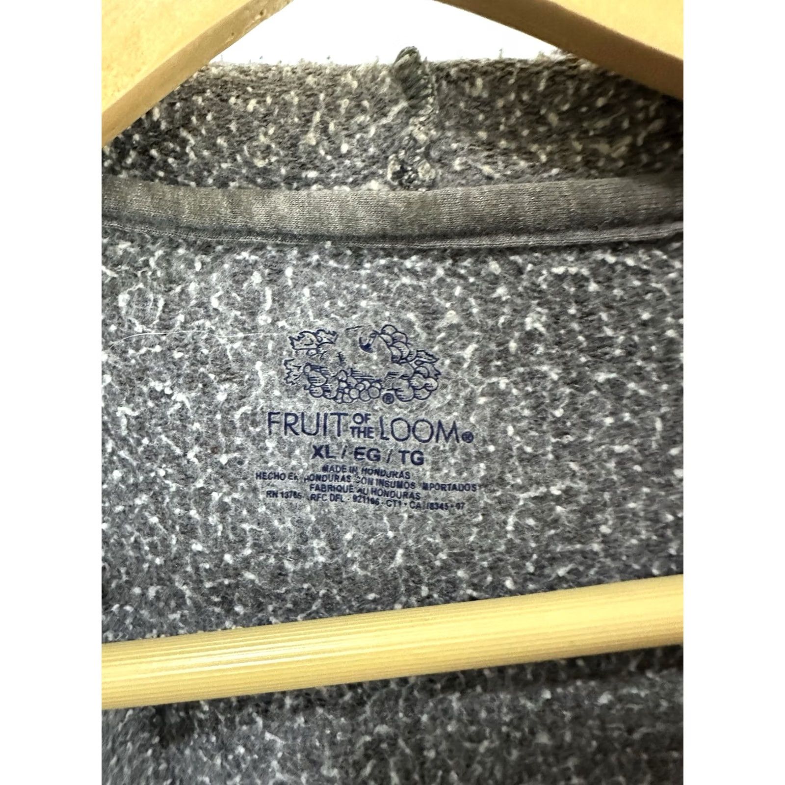 Fruit Of The Loom VINTAGE Fruit of the Loom Hoodie Gray Full Zip WIP Thin Worn Sweatshirt Size XL Mens Size US XL / EU 56 / 4 - 3 Thumbnail