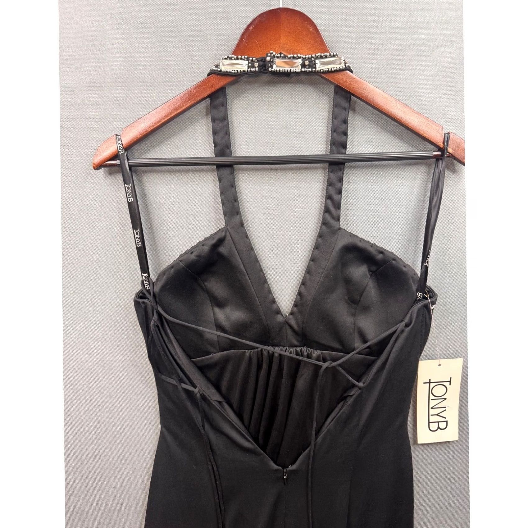 Vintage VINTAGE Tony B Black Halter Gown Rhinestone V-Neck Formal Dress Womens Size 8 Size M / US 6-8 / IT 42-44 - 6 Thumbnail