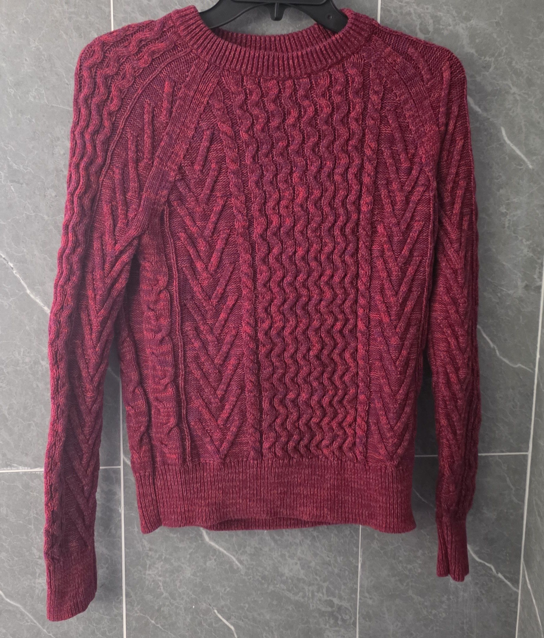 Gap GAP Heather Berry Cable Crew Neck Sweater Size XS Size XS / US 0-2 / IT 36-38 - 1 Thumbnail