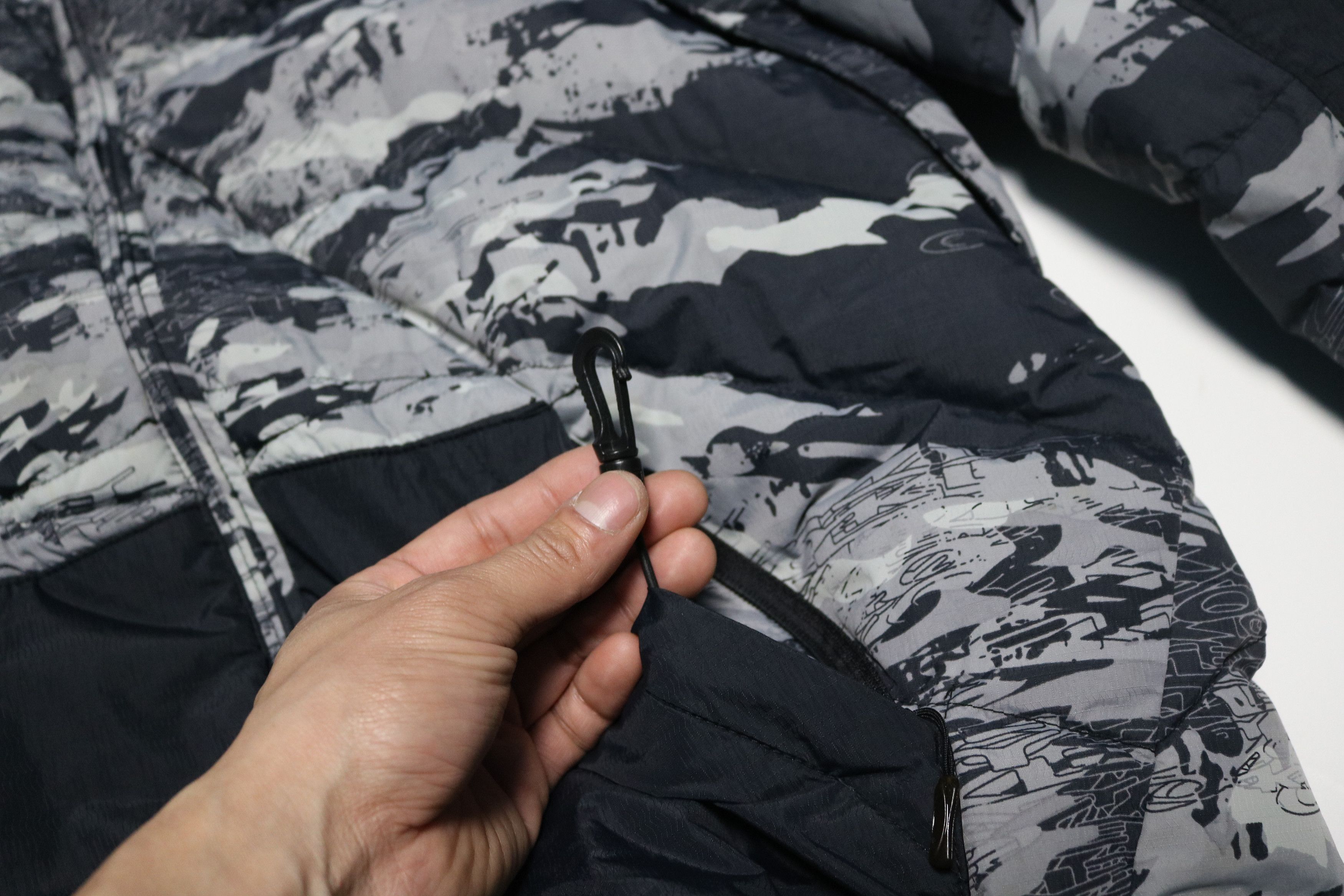 Oakley OAKLEY 00s Pattern Puffer Jacket Size US S / EU 44-46 / 1 - 6 Thumbnail