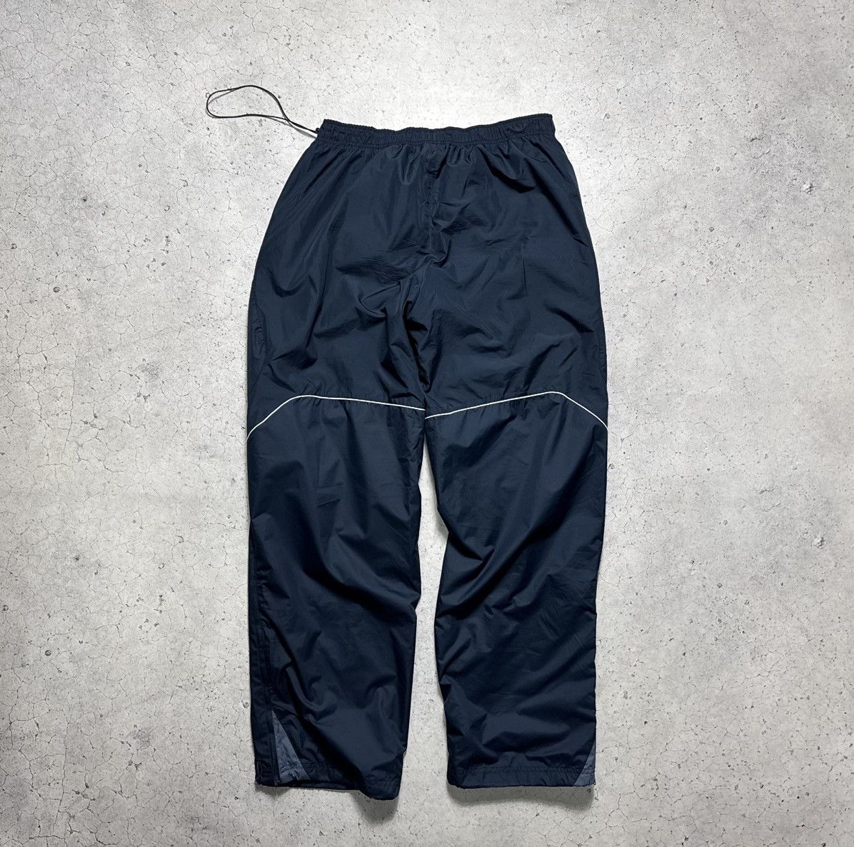 Nike Nike Vintage Nylon Track Suit Jacket & Pants Size XL Size US XL / EU 56 / 4 - 18 Thumbnail