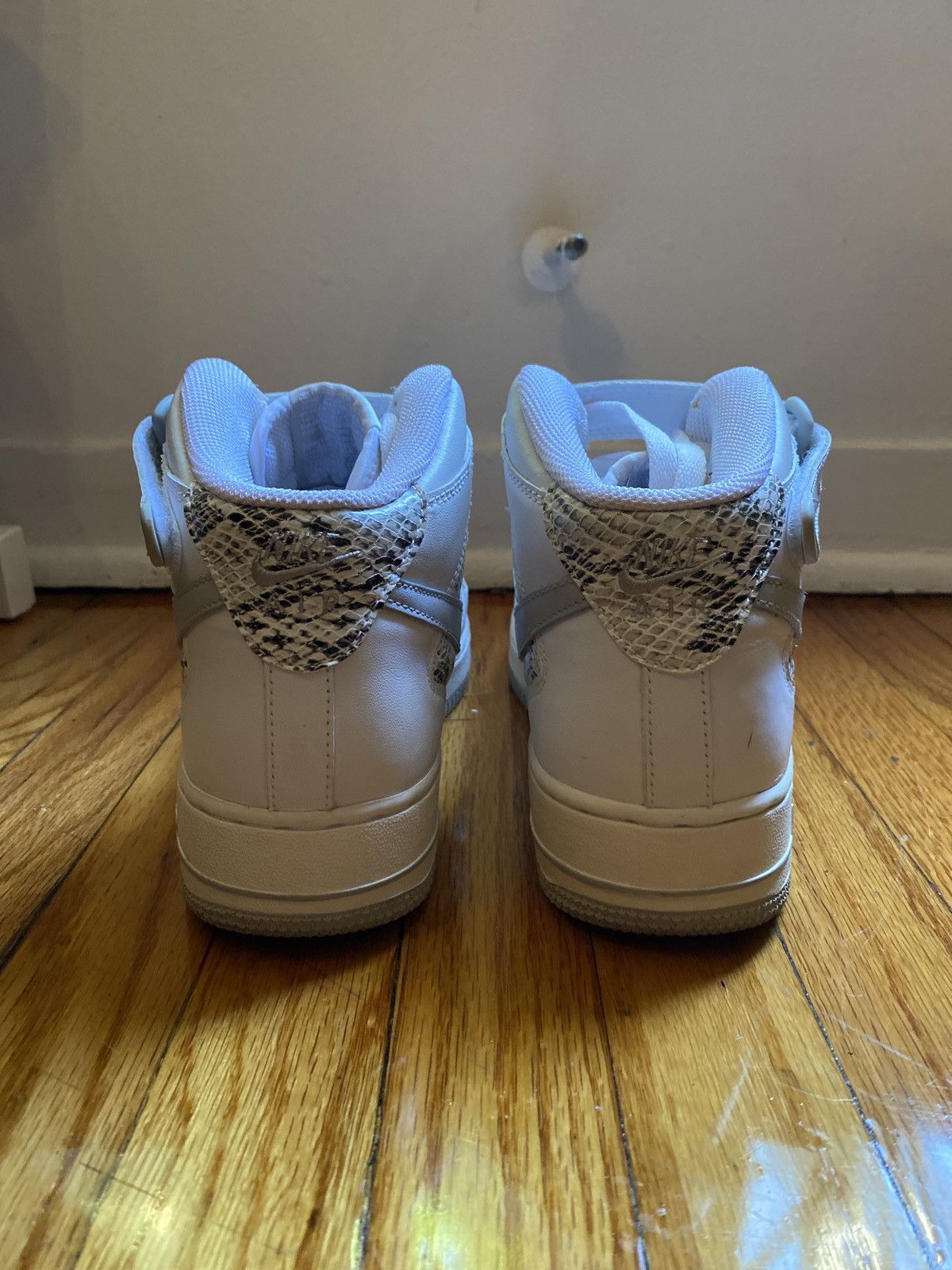 Nike Nike Air Force 1 Mid Premium ‘Cocoa Snake’ Size US 7 / EU 40 - 4 Thumbnail