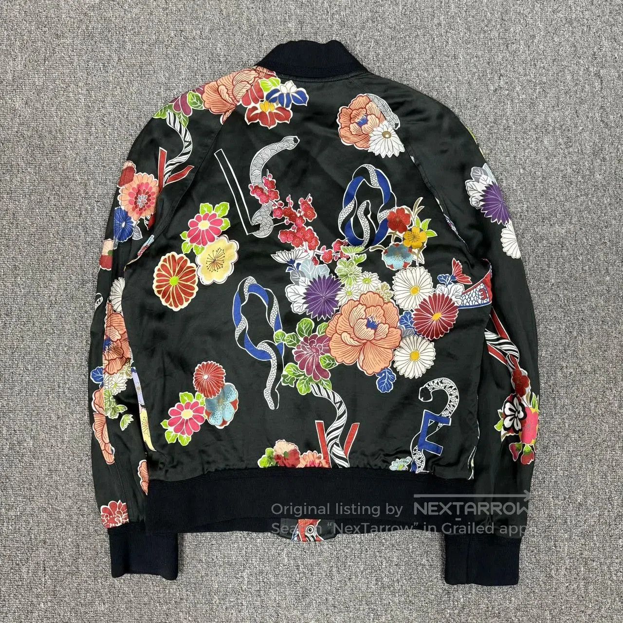Saint Laurent Paris Saint Laurent Black Floral Jacket. Size L / US 10 / IT 46 - 2 Thumbnail