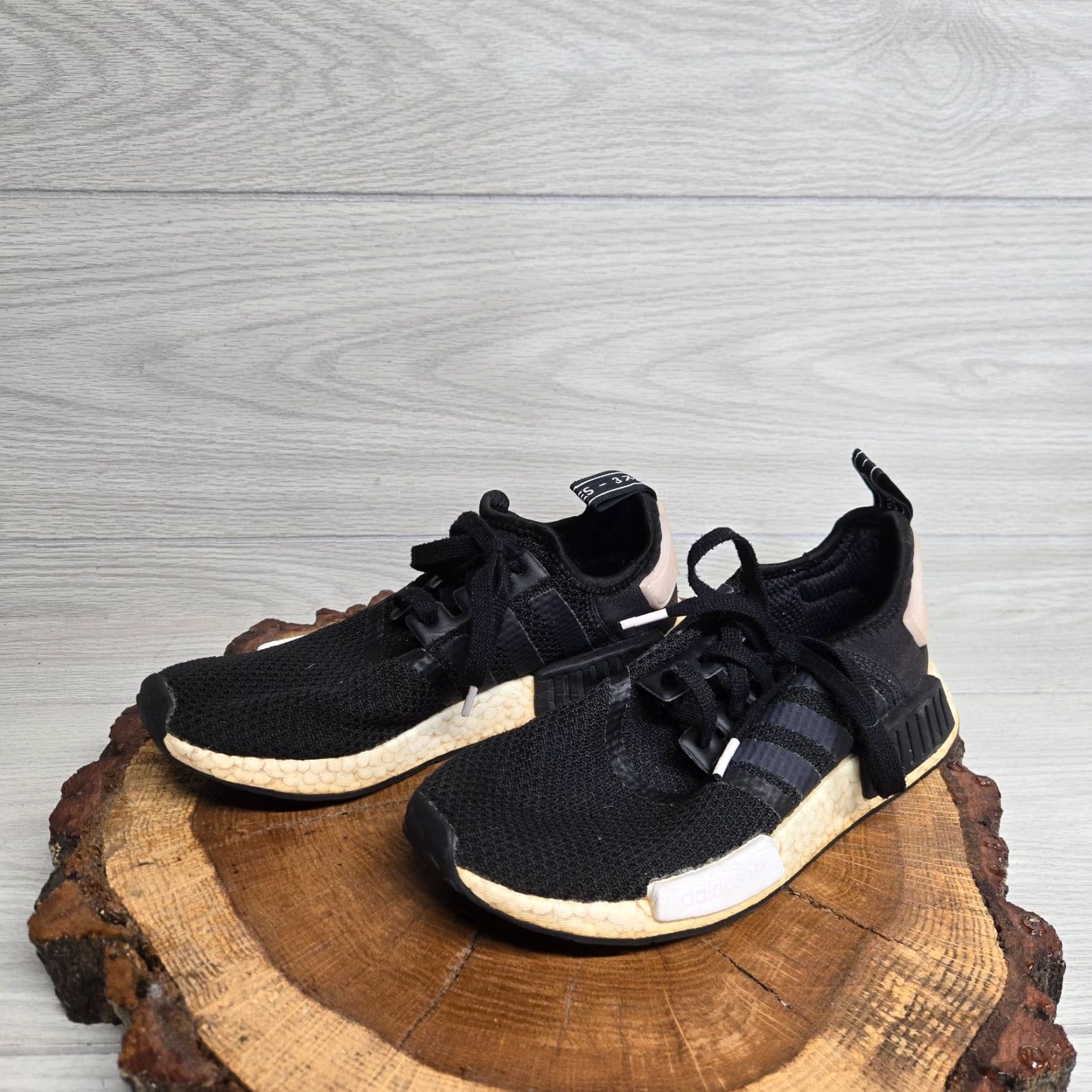 Adidas adidas NMD R1 Sneakers Women’s Size 7.5 Black Clear Pink Athletic B37649 Size US 8 / IT 38 - 2 Thumbnail