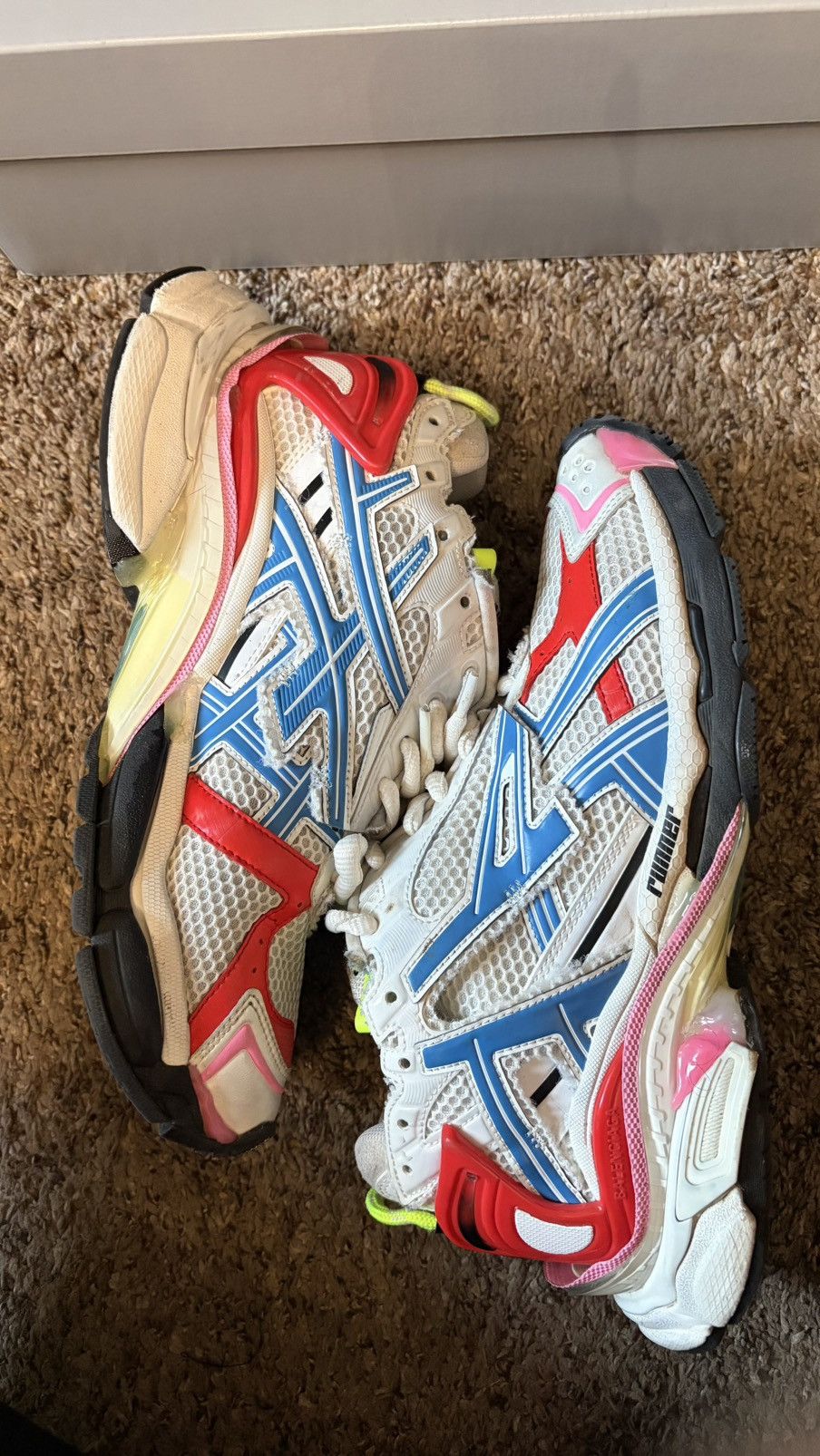 Balenciaga Balenciaga Runner White Red Blue Pink Size US 9 / EU 42 - 2 Thumbnail