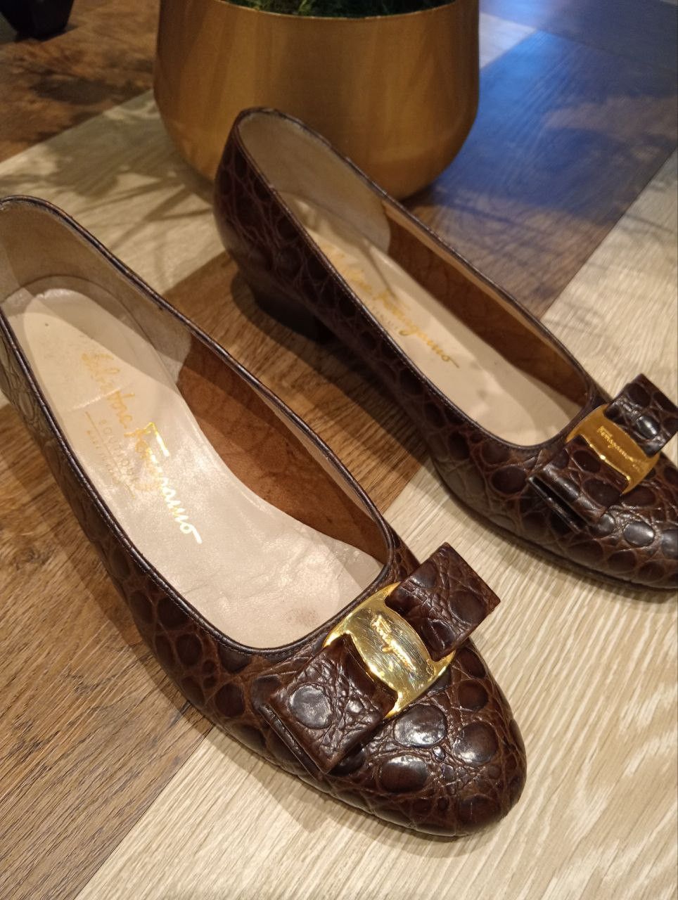 Salvatore Ferragamo SALVATORE FERRAGAMO BOUTIQUE LEATHER SHOES - SIZE 6 Size US 6 / IT 36 - 5 Thumbnail