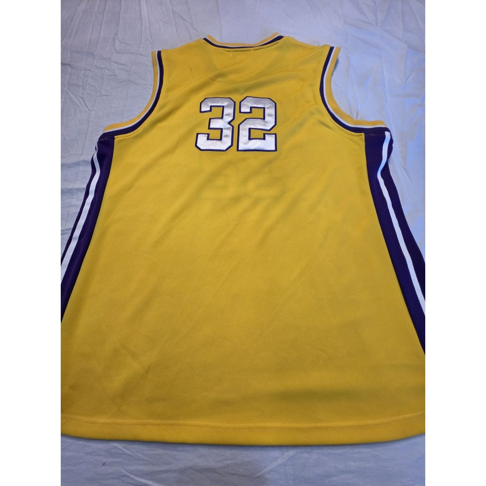 Other Los Angeles Lakers #32 Men's Size Xl Baseball Jersey Size US XL / EU 56 / 4 - 6 Thumbnail