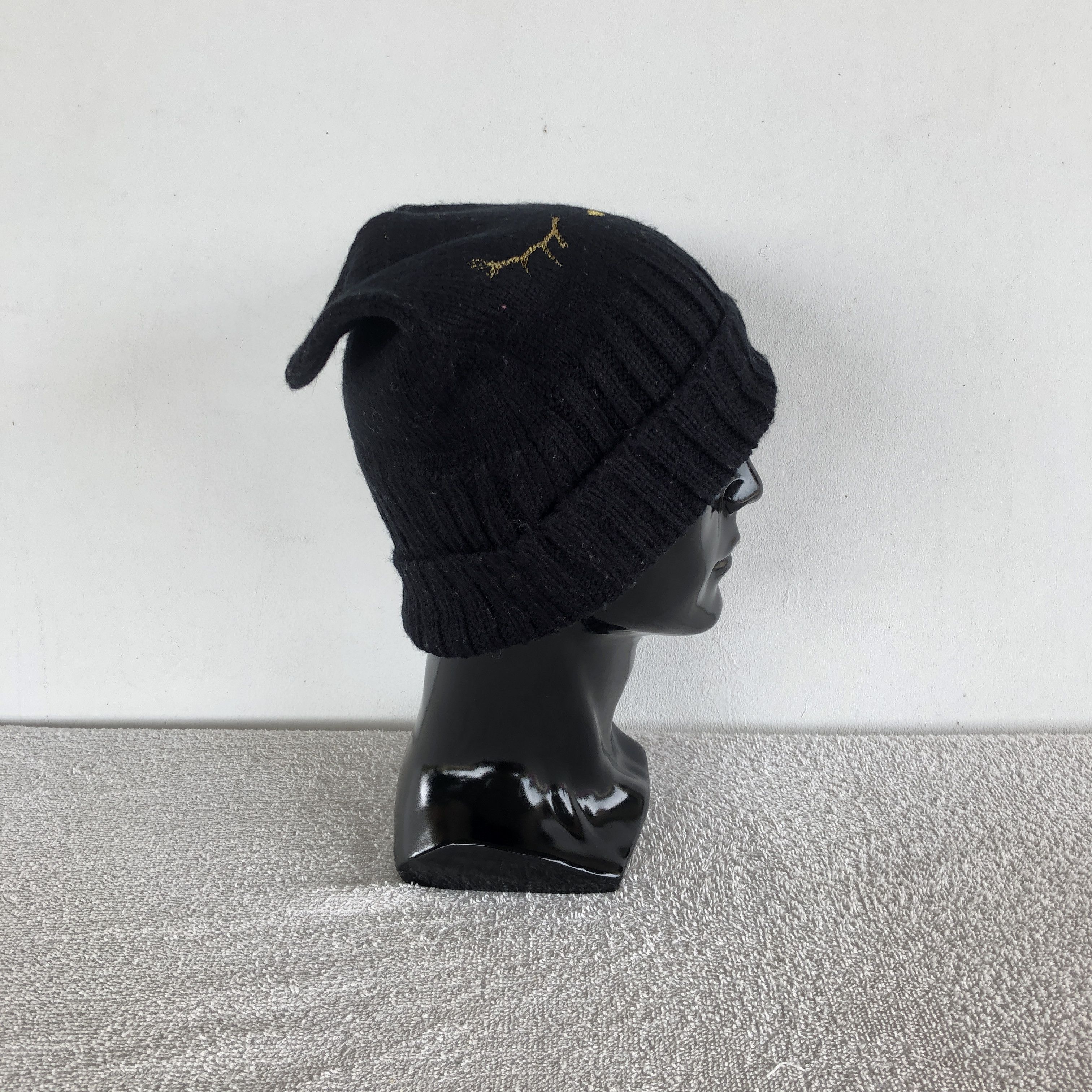 Japanese Brand RARE Vintage Y2K Cat Eye Horn Beanie Torn Snow Caps Hats Size ONE SIZE - 4 Thumbnail