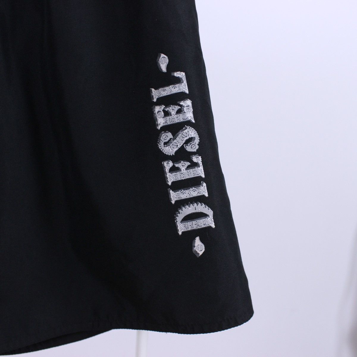 Diesel Vintage Diesel Shorts Size US 32 / EU 48 - 2 Thumbnail