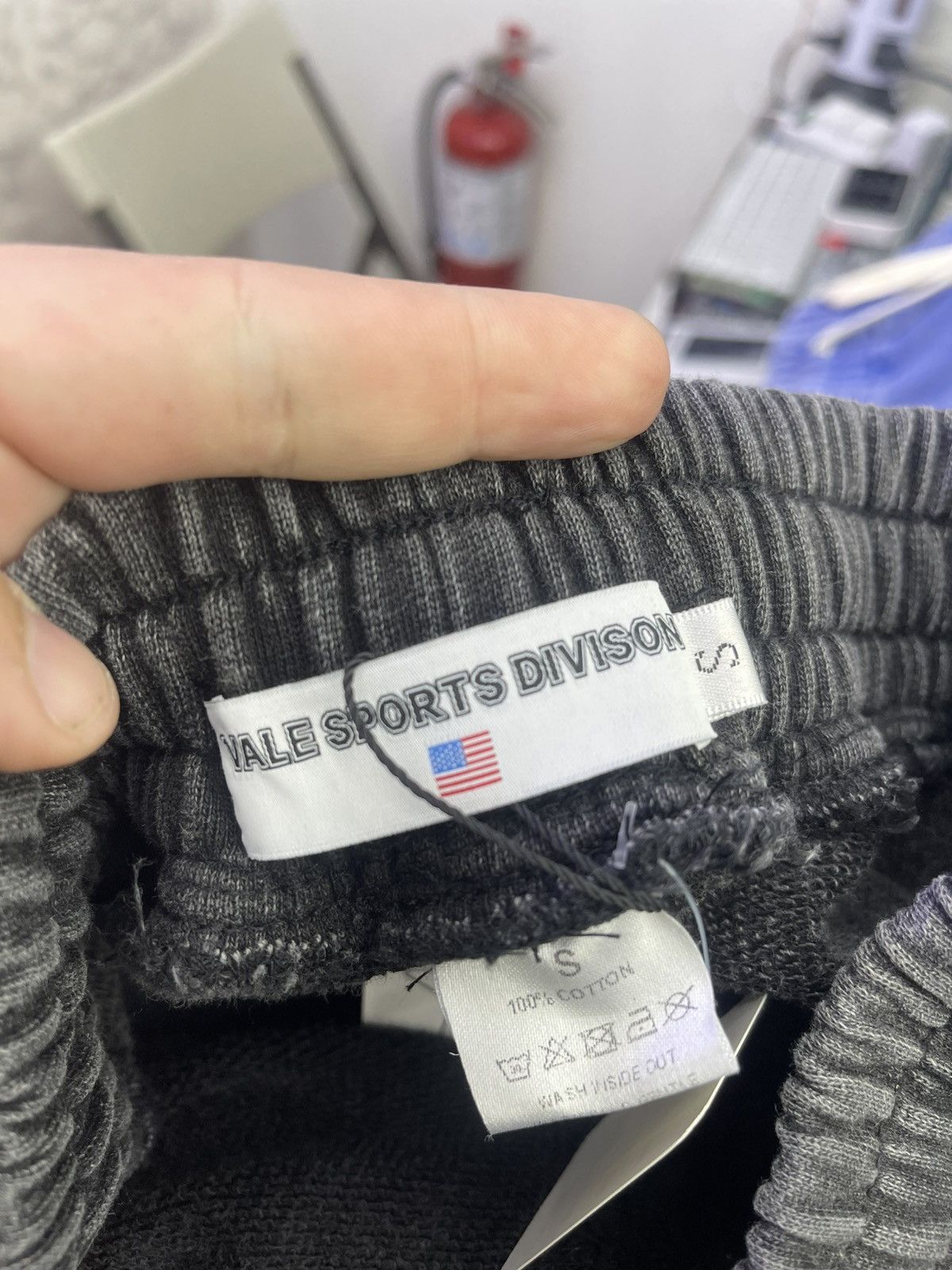 Vale Vale lives “Midnight” Sweatpants (black) Size US 28 / EU 44 - 3 Thumbnail