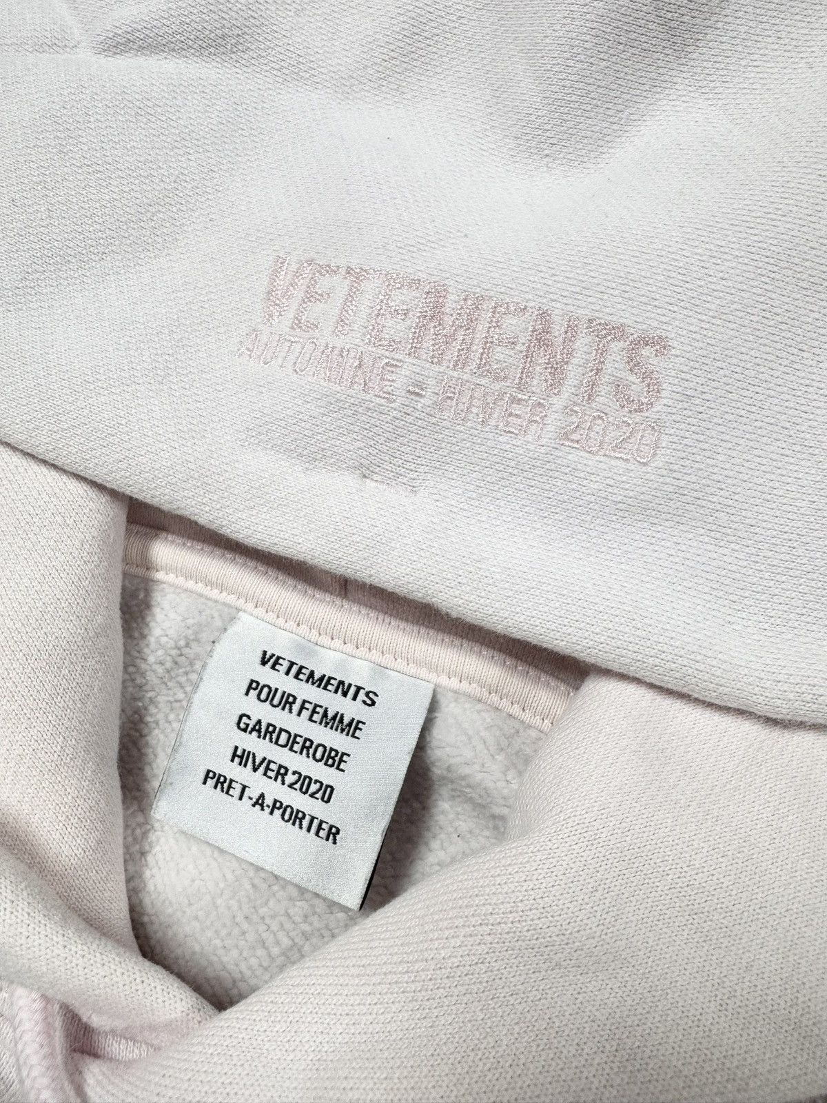 Vetements FW19 Vetements ‘My Little Pony’ Pale Pink Oversized Hoodie Size US L / EU 52-54 / 3 - 4 Thumbnail