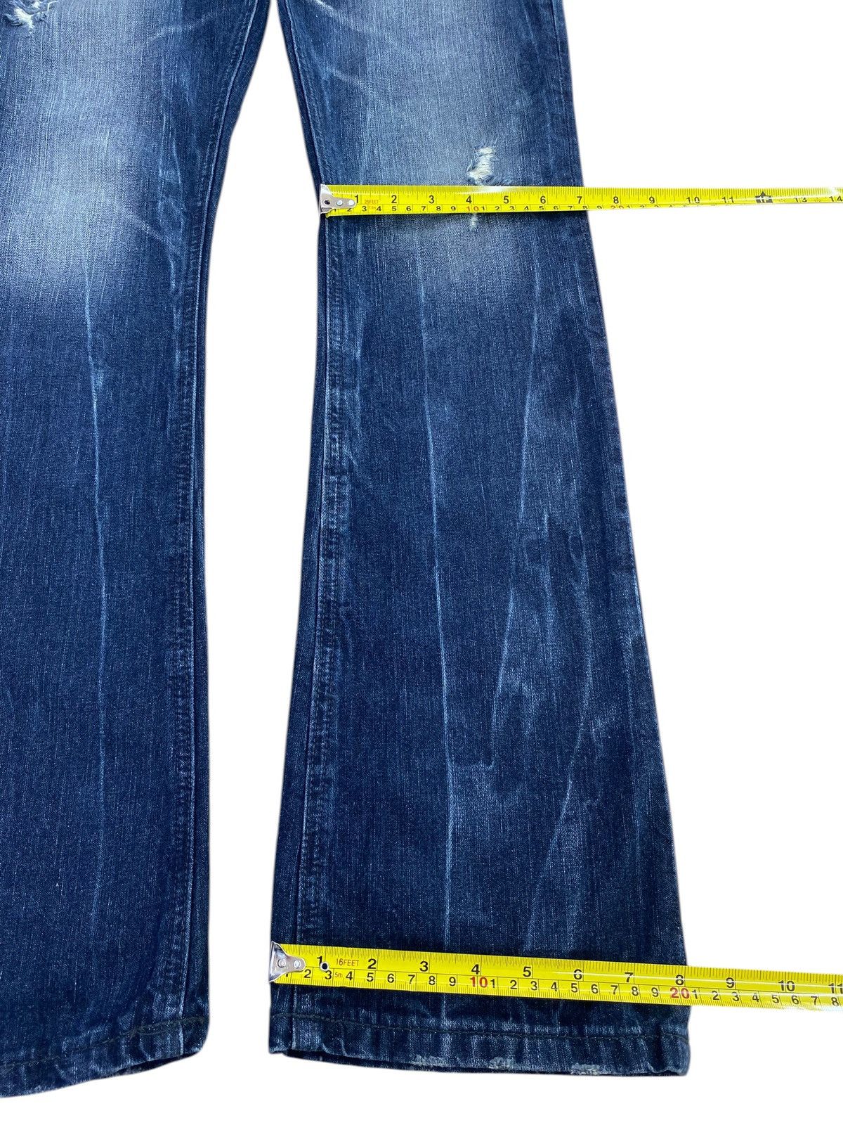Japanese Brand Japanese Brand Whiskers Ripped Style Bootcut Jeans Size US 30 / EU 46 - 8 Thumbnail
