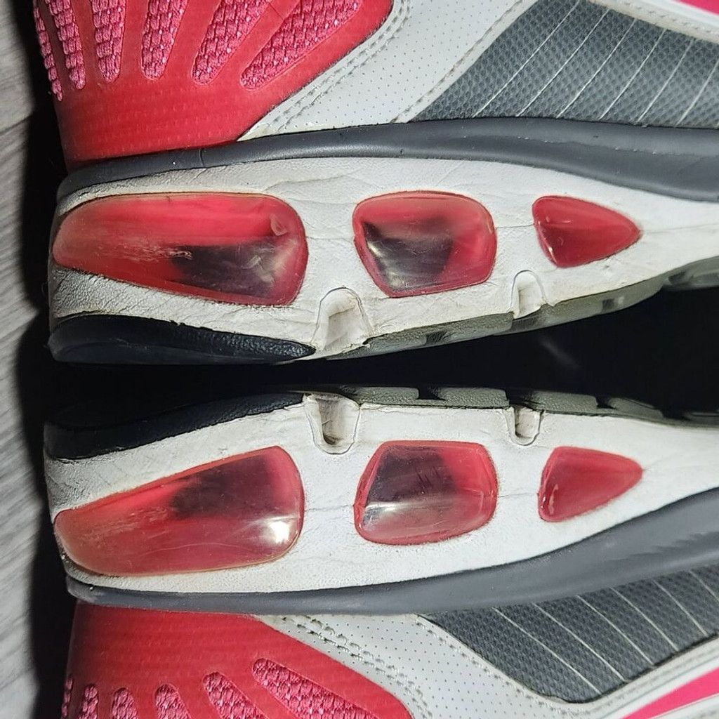 Nike Nike Womens Gray Pink Mesh Flywire Sneakers Size US 10 Size US 10 / IT 40 - 7 Thumbnail