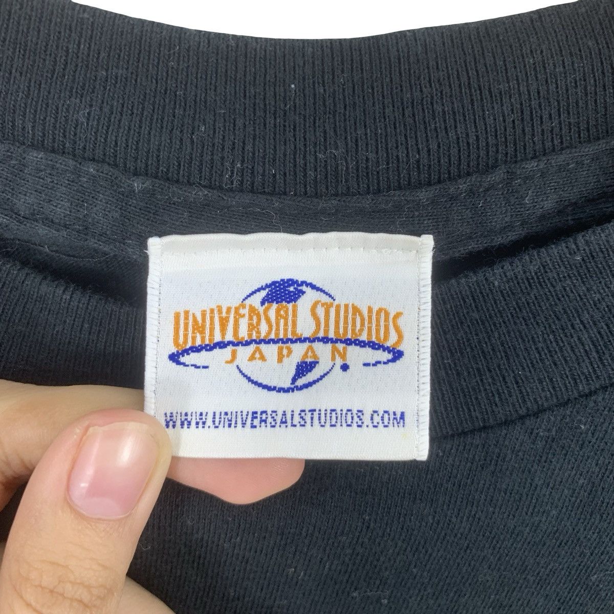 Vintage Vintage UNIVERSAL STUDIO X MARVEL Tee Shirt Top Comics Size US S / EU 44-46 / 1 - 8 Thumbnail