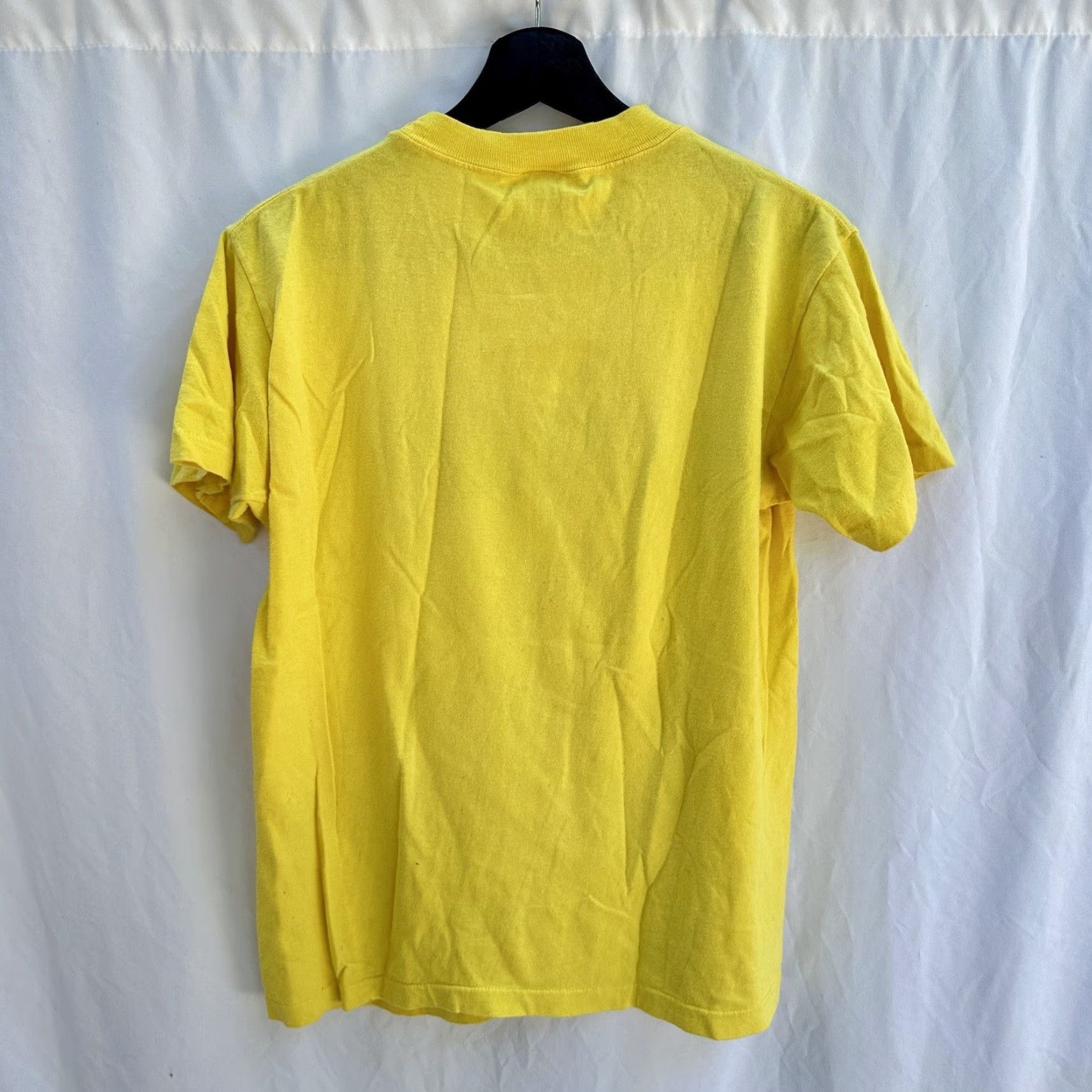 Vintage VINTAGE 1970s Graduation T-shirt “All This Hassle For A Tassle?” Medium Mens Size M Size US M / EU 48-50 / 2 - 3 Thumbnail