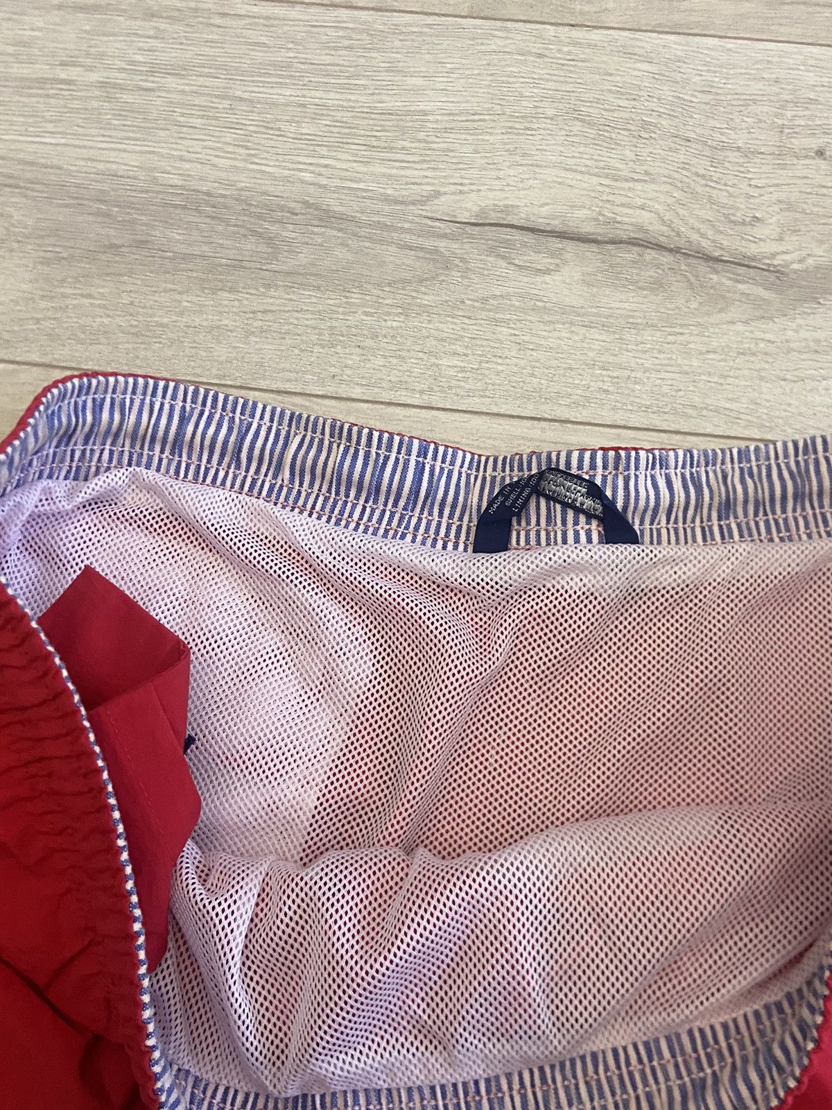 Tommy Hilfiger × Vintage Tommy Hilfiger shorts beach red vintage Size US 32 / EU 48 - 3 Thumbnail