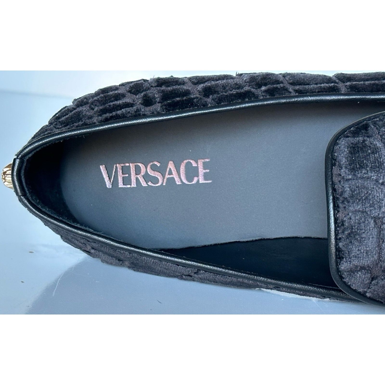 Versace VERSACE Men's Black Velvet Loafers Shoes 9 US 1003792 Size US 9 / EU 42 - 8 Thumbnail