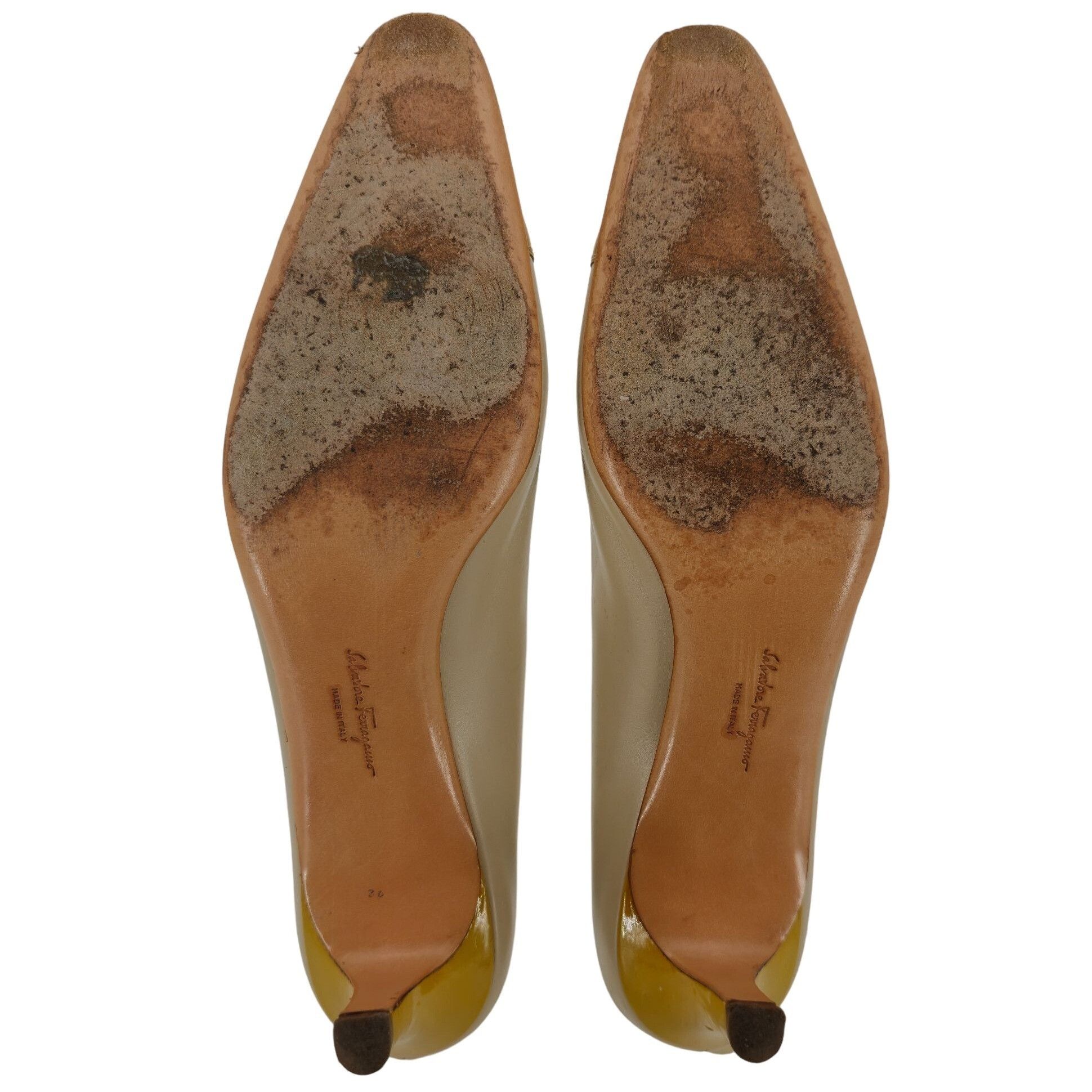 Salvatore Ferragamo Salvatore Ferragamo Italy Beige Yellow Leather Dress Shoes Size US 8.5 / IT 38.5 - 3 Thumbnail