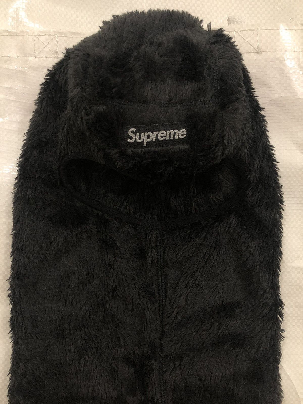 Supreme fuzzy balaclava hat polar reflective box logo mask
