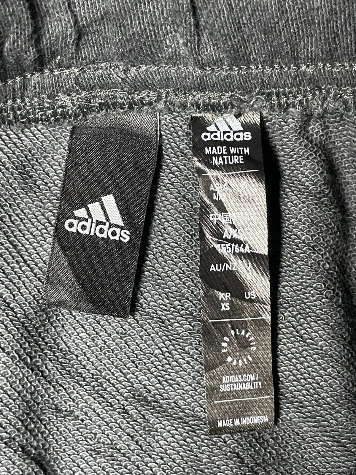 Adidas × Vintage Adidas Men’s Joggers & Sweatpants (66) Size US 26 / EU 42 - 7 Thumbnail