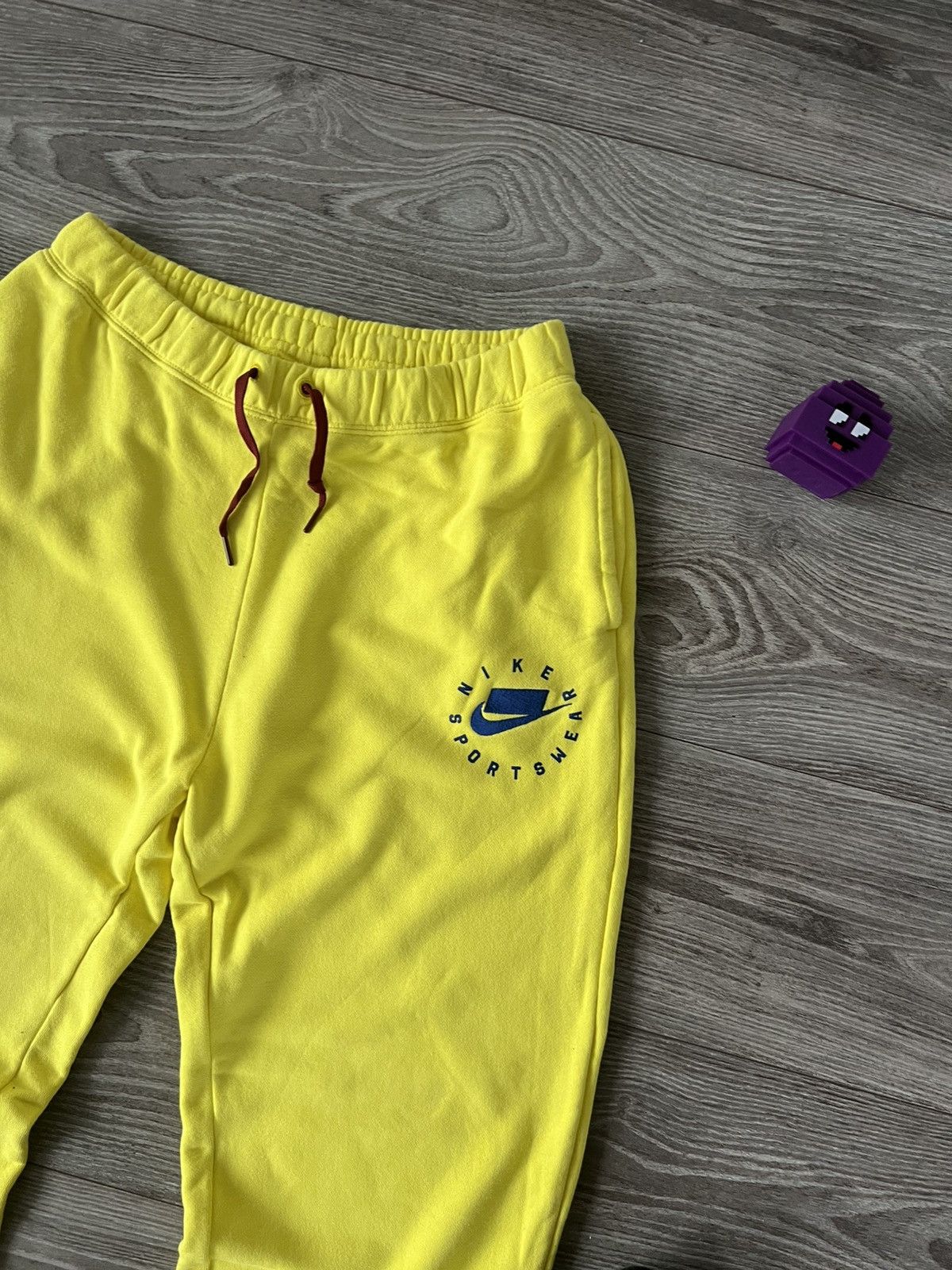 Nike ‼️Nike Sportswear NSW 253 Yellow Cotton Joggers‼️ Size US 32 / EU 48 - 3 Thumbnail